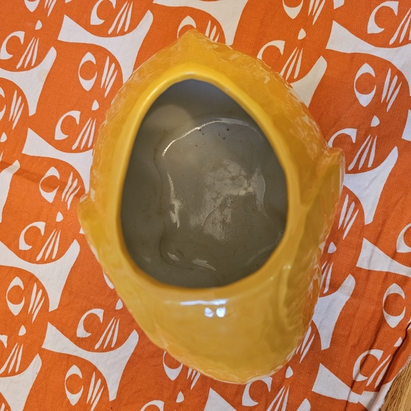 One of a kind Baby Yellow Elephant ceramic plant holder 1977 ADORABLE 💛💛 - Picture 6 of 11